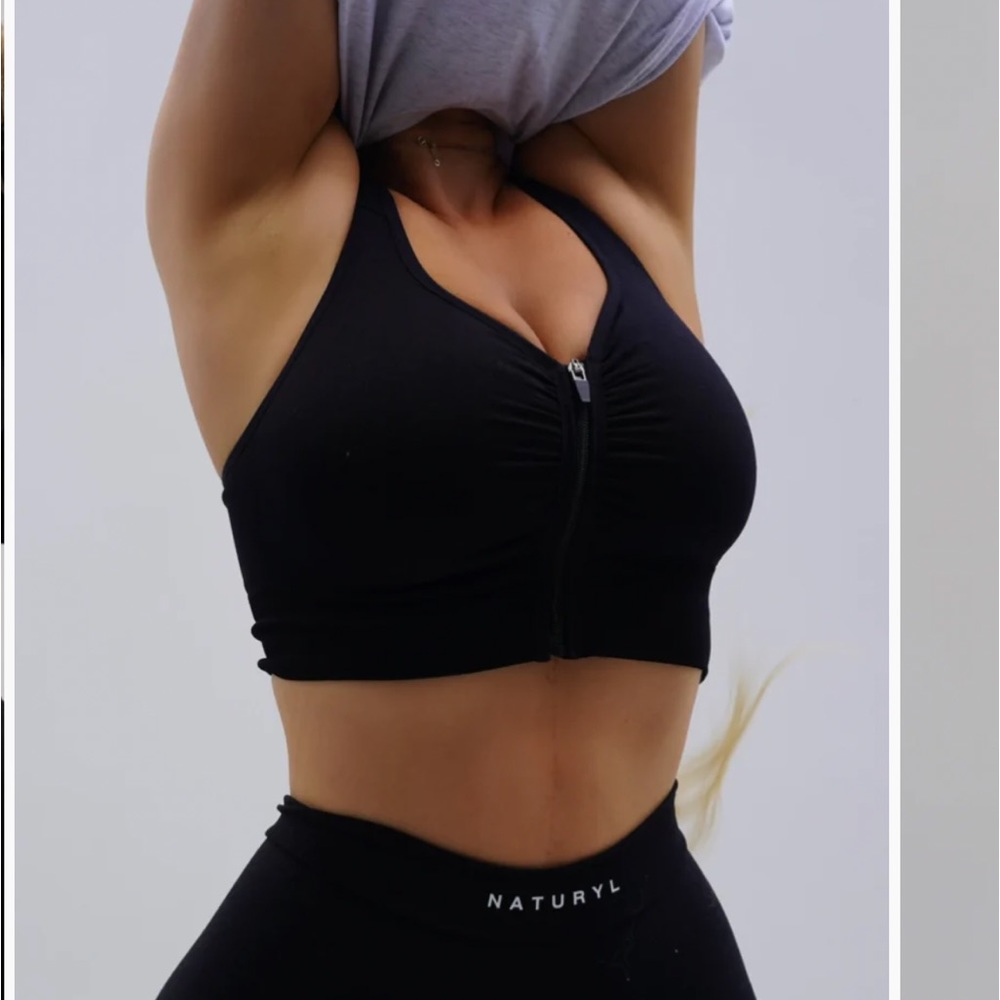 Naturyl sport bra 🖤🖤🖤
